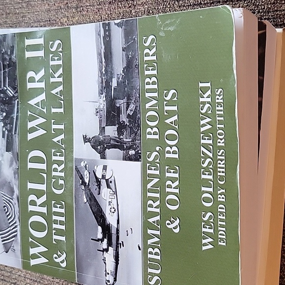 Book Bundle - Picture 9 of 9